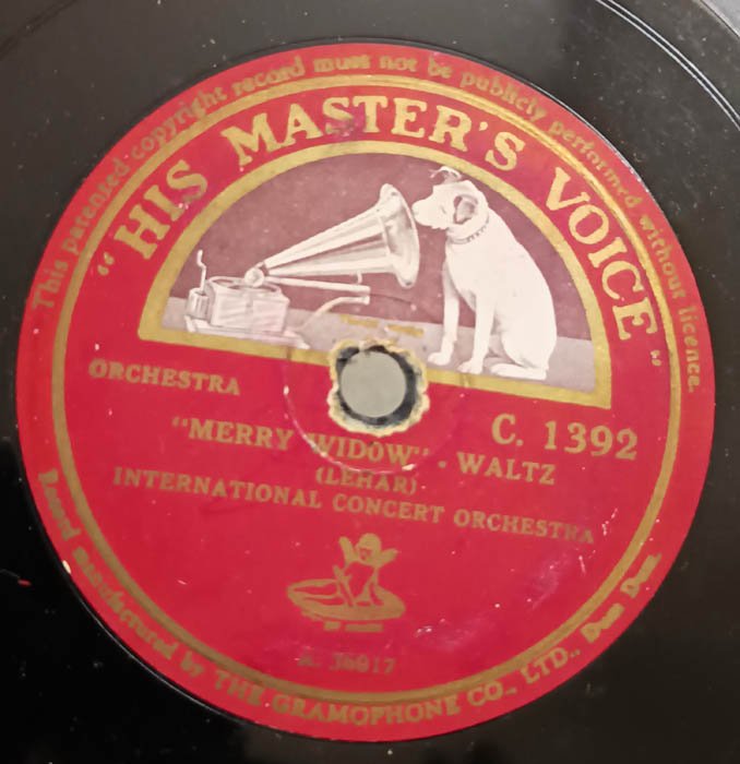 Orchestra Merry Widow waltz 78 RPM Record